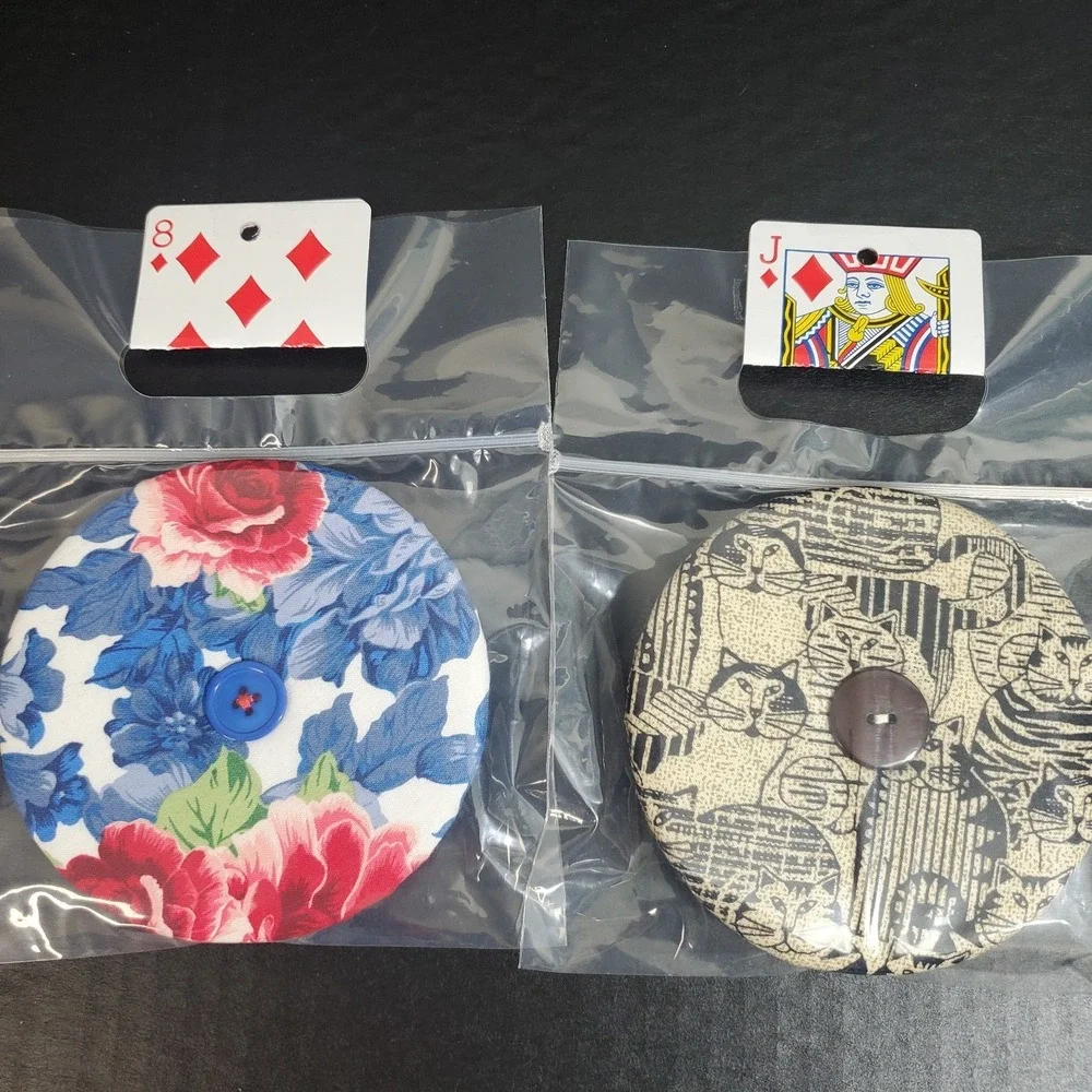 Fabric Playing Card Holder Helping Hands, Lot Of 4 + Cards, Family Game Night